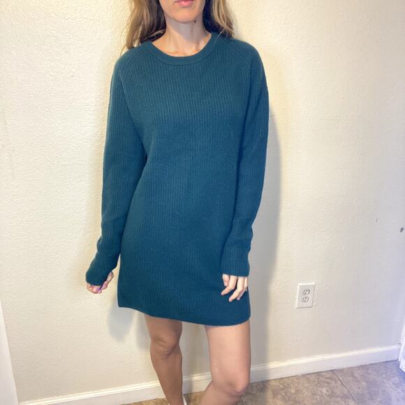 OGD One Grey Day Revolve Teal Green 100% Cashmere Sweater Dress Size Small NWT - Picture 2 of 11